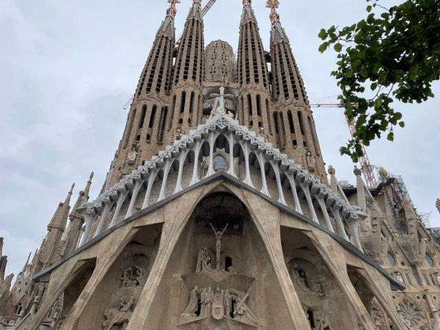 
 Barcelona 87/2000/03/04/23